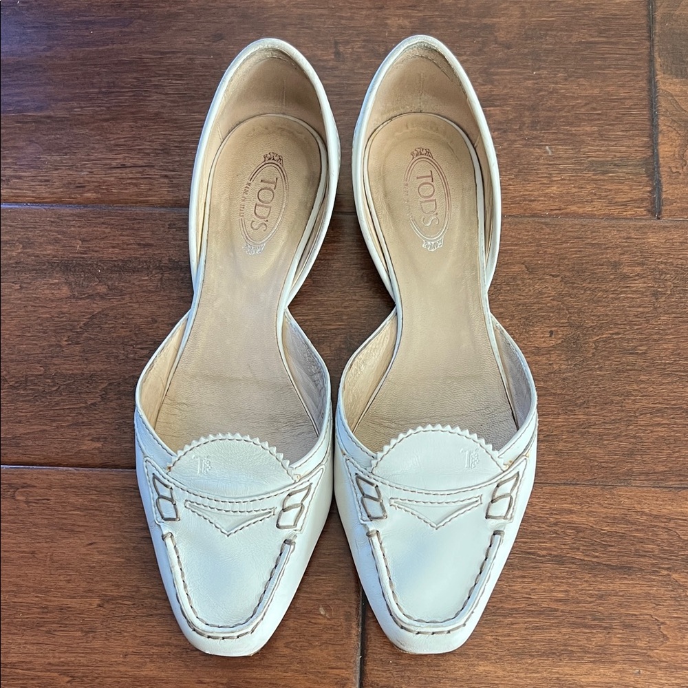 Tod's white flats pointed size 37